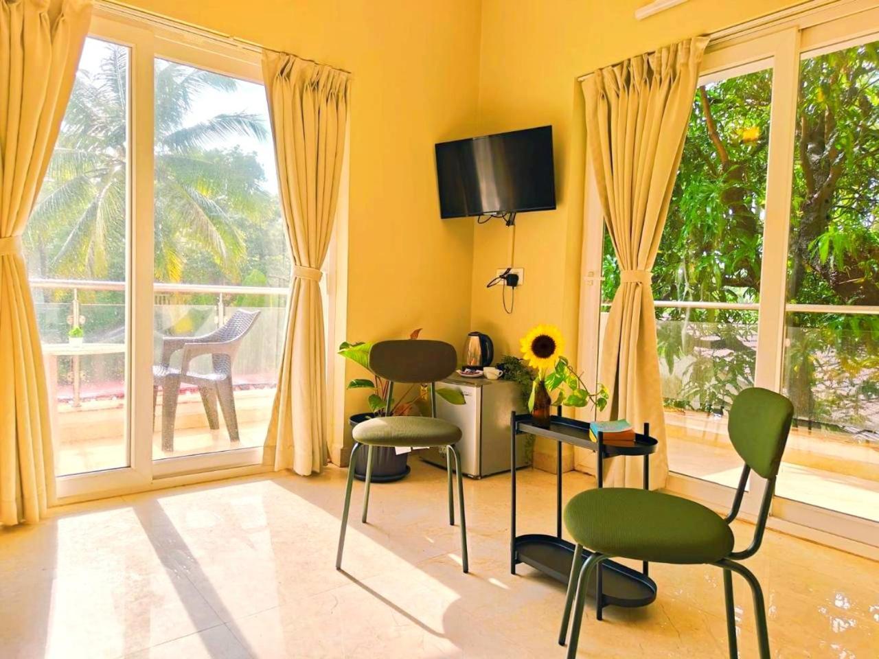 La Ritz Sea View Hotel Velha Goa Exterior foto